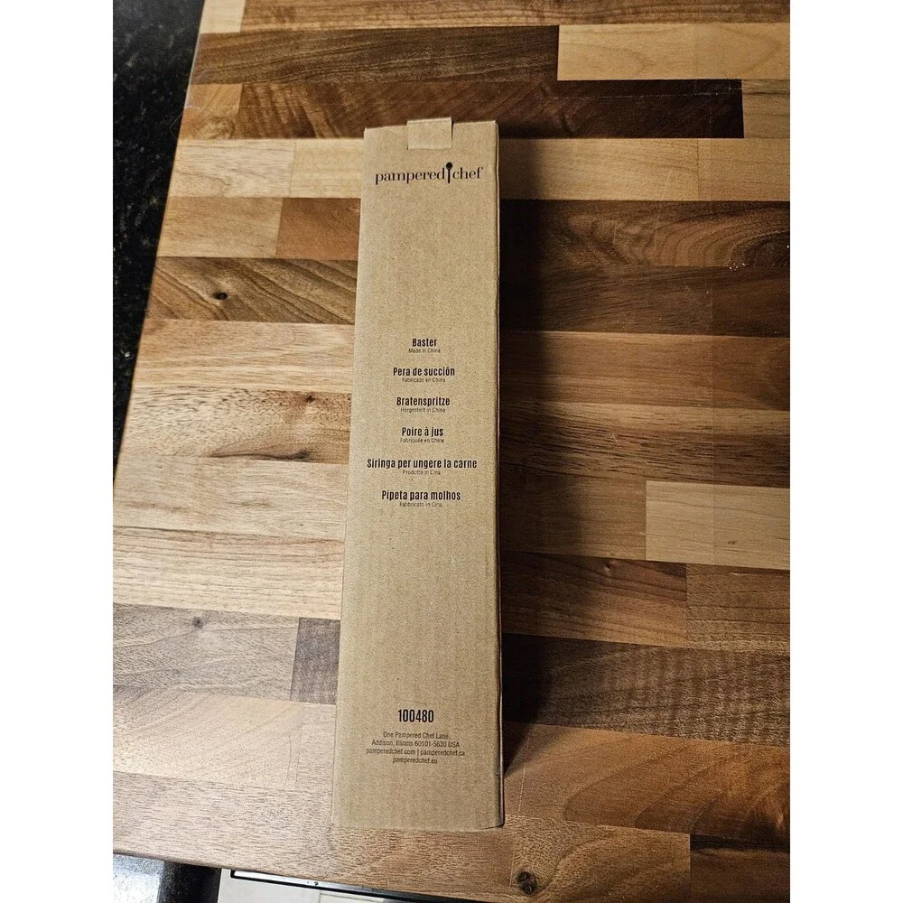 NIB Pampered Chef Baster #100480 w/ Cleaning Brush Kitchen Turkey Baster